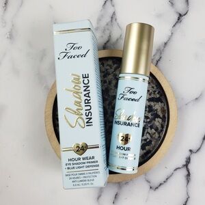 Too Faced Shadow Insurance 24-Hour Eyeshadow Primer